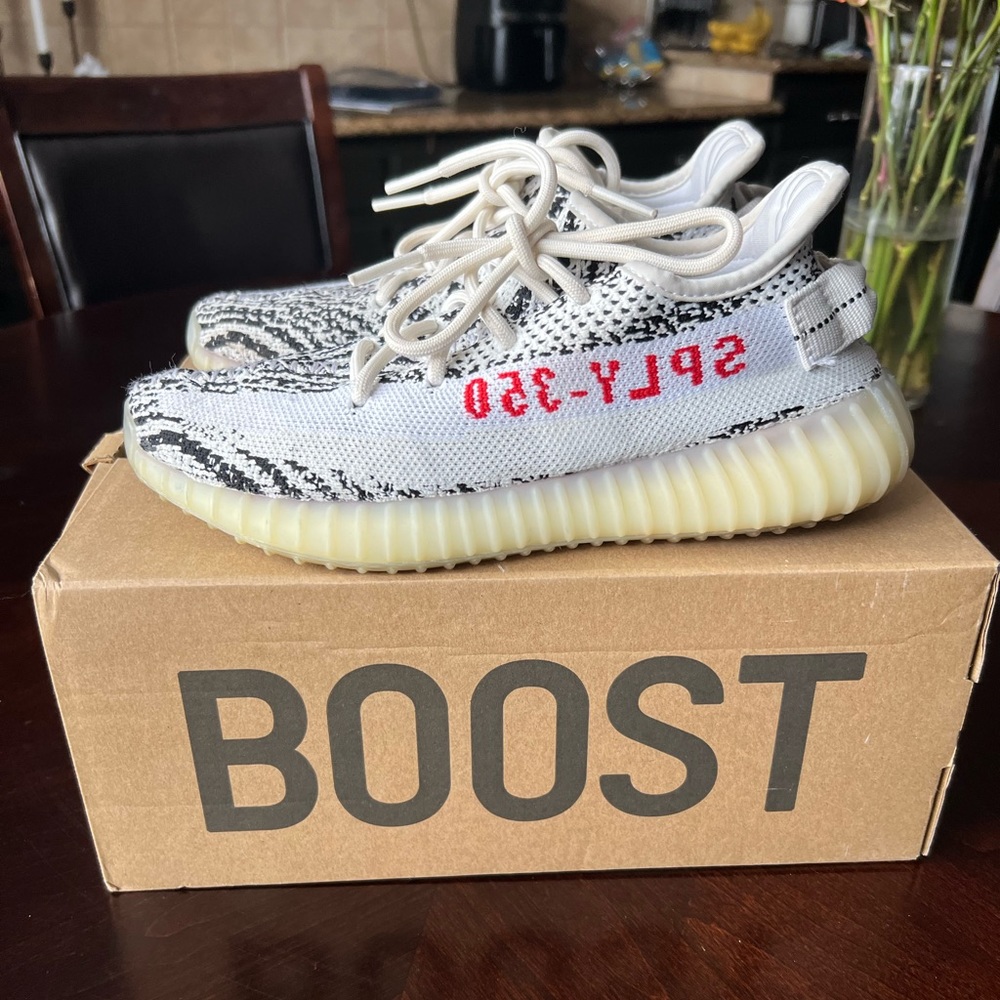 Yeezy Boost 350 V2